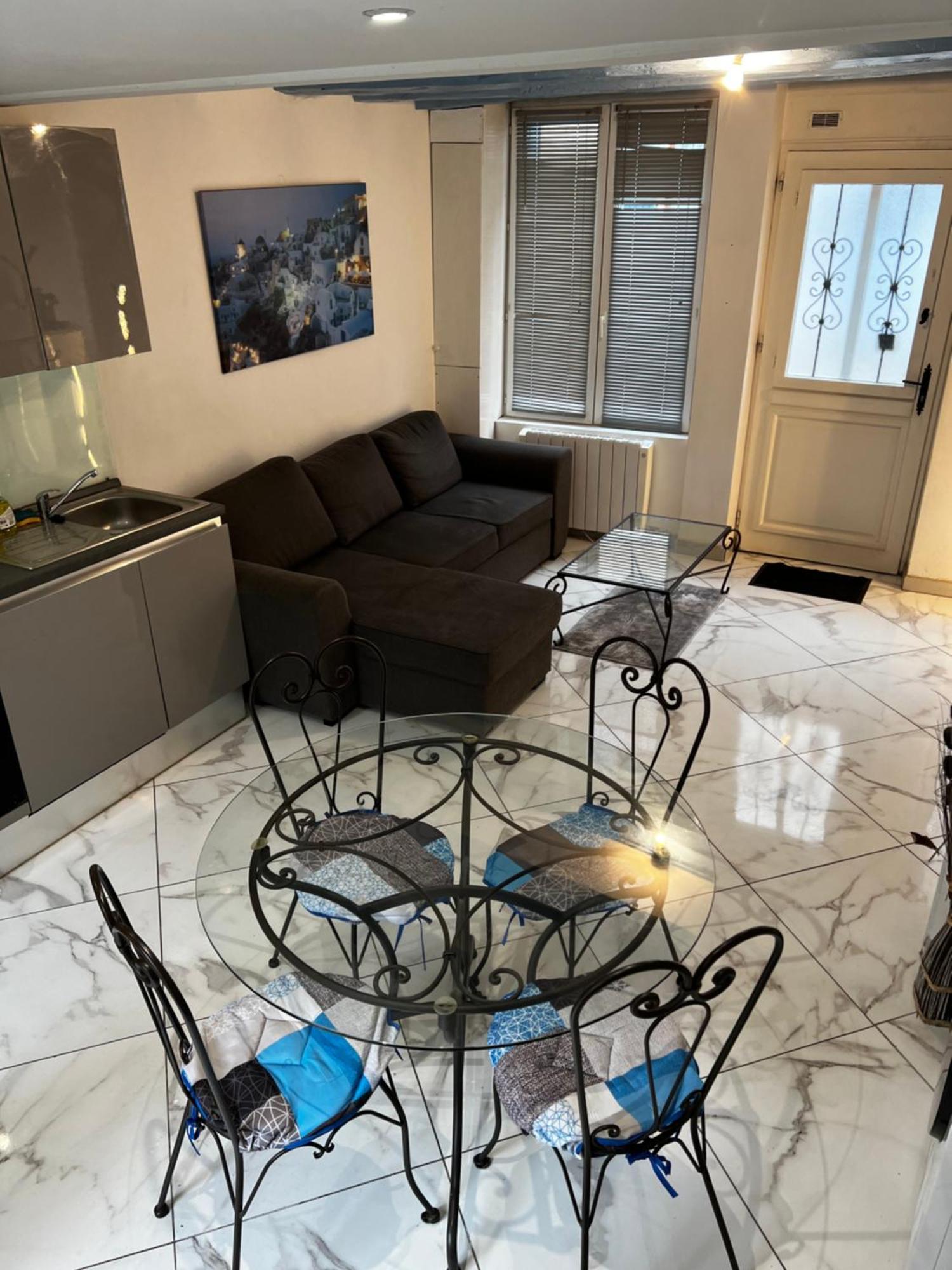 Maison De Avec Terrasse Apartment Bourges